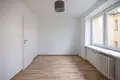 Mieszkanie 3 pokoi 74 m² Warszawa, Polska