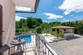 6-Schlafzimmer-Villa 450 m² Poreč, Kroatien