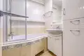 Mieszkanie 3 pokoi 64 m² Warszawa, Polska