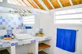 Вилла 2 спальни 190 м² Lombok Utara, Индонезия