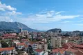 Multilevel apartments 3 bedrooms 107 m² Budva, Montenegro