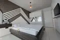 Penthouse 3 bedrooms 200 m² Mahmutlar, Turkey