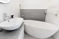 Mieszkanie 4 pokoi 61 m² Warszawa, Polska