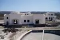 Commercial property 2 772 m² in Oia, Greece