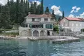 Haus 7 zimmer 350 m² Lustica, Montenegro