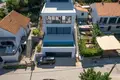 Villa de 4 habitaciones 200 m² Krasici, Montenegro