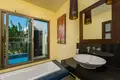 Villa mit 2 Schlafzimmern 90 m² Rawai, Thailand