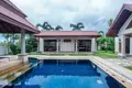 Villa de tres dormitorios 1 028 m² Phuket, Tailandia