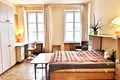 2 room apartment 89 m² in Warsaw, Poland
