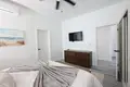 2 bedroom condo 123 m² West Bay, Honduras