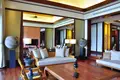 Condo 4 bedrooms 832 m² Phuket, Thailand