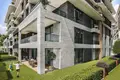 Complejo residencial New residential complex with swimming pool, a fitness center and lounge areas, Istanbul, Turkey