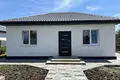 3 room house 80 m² Svitle, Ukraine