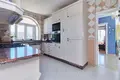 6 bedroom villa 590 m² Marbella, Spain