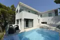 Willa 4 pokoi 214 m² Bashkia Durres, Albania