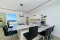 Duplex 3 bedrooms 220 m² in Avsallar, Turkey