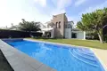 4 bedroom house 280 m² Castell-Platja d Aro, Spain