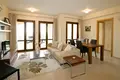 Mieszkanie 2 pokoi 80 m² Kouklia, Cypr