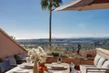 Mieszkanie 2 pokoi 141 m² Marbella, Hiszpania