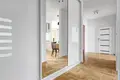 2 room apartment 66 m² in Warsaw, Poland