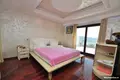 5 bedroom villa 500 m², All countries