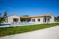 4-Schlafzimmer-Villa 280 m² Muntic, Kroatien