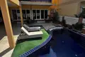 Villa 4 chambres 200 m² Rawai, Thaïlande