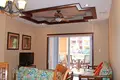 2 bedroom condo 99 m² West Bay, Honduras