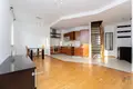 Wohnungen auf mehreren Ebenen 3 zimmer 59 m² Warschau, Polen