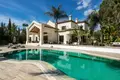 Haus 6 Schlafzimmer 1 029 m² San Pedro Alcantara, Spanien