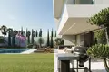 4 bedroom house 402 m² San Pedro Alcantara, Spain