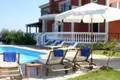 Villa 6 habitaciones 360 m² Agios Pantaleimonas, Grecia