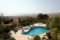 Дом 6 спален 500 м² Камарес, Кипр