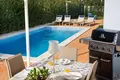 Villa de tres dormitorios 285 m² Frata, Croacia