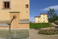 Инвестиционная 670 м² Флоренция, Италия