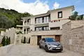 Villa de tres dormitorios 240 m² Buljarica, Montenegro