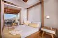 5 bedroom villa 217 m² Douliana, Greece