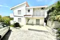 5 bedroom house 320 m² Bar, Montenegro