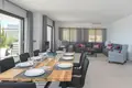 villa de 5 dormitorios 350 m² Benisa, España