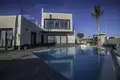 Villa de tres dormitorios 225 m² Orihuela, España