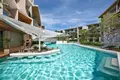 Complejo residencial Turnkey apartments in a prestigious residential complex on Nai Harn Beach, Rawai, Muang Phuket, Thailand
