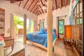 Casa 9 habitaciones 412 m² West Bay, Honduras