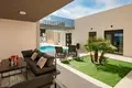 Villa de 6 chambres 250 m², Tous les pays