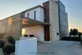 4-Schlafzimmer-Villa 250 m² Peyia, Zypern