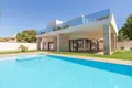 villa de 5 dormitorios 256 m² Orihuela, España