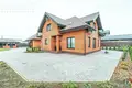 Cottage 218 m² Dziehciaroŭka, Belarus