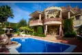 5 bedroom house 570 m² Marbella, Spain