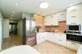 Mieszkanie 3 pokoi 75 m² Mińsk, Białoruś