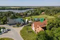Casa 472 m² Zlotniczki, Polonia