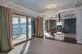 Villa 14 habitaciones 710 m² Bijela, Montenegro